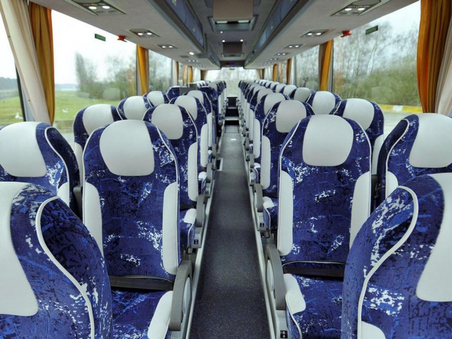 Интерьер Van Hool T915 Astronef 1998 года  (фото 2 из 3)
